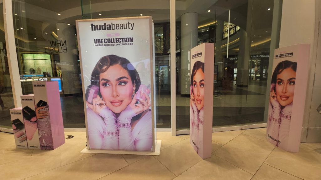 ARC Retail Displays by Jawbone