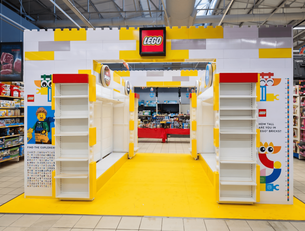 LEGO Retail Maintenance & Store Evolution by Jawbone